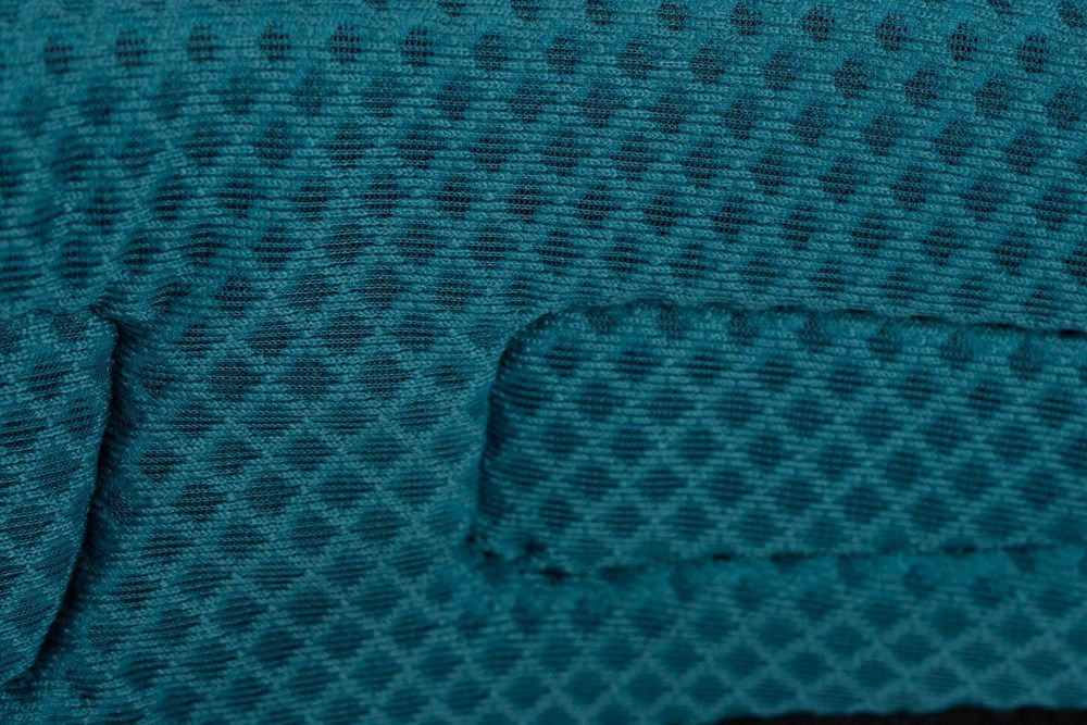 Stock image of the Rush Belt, showing the padding of the belt.