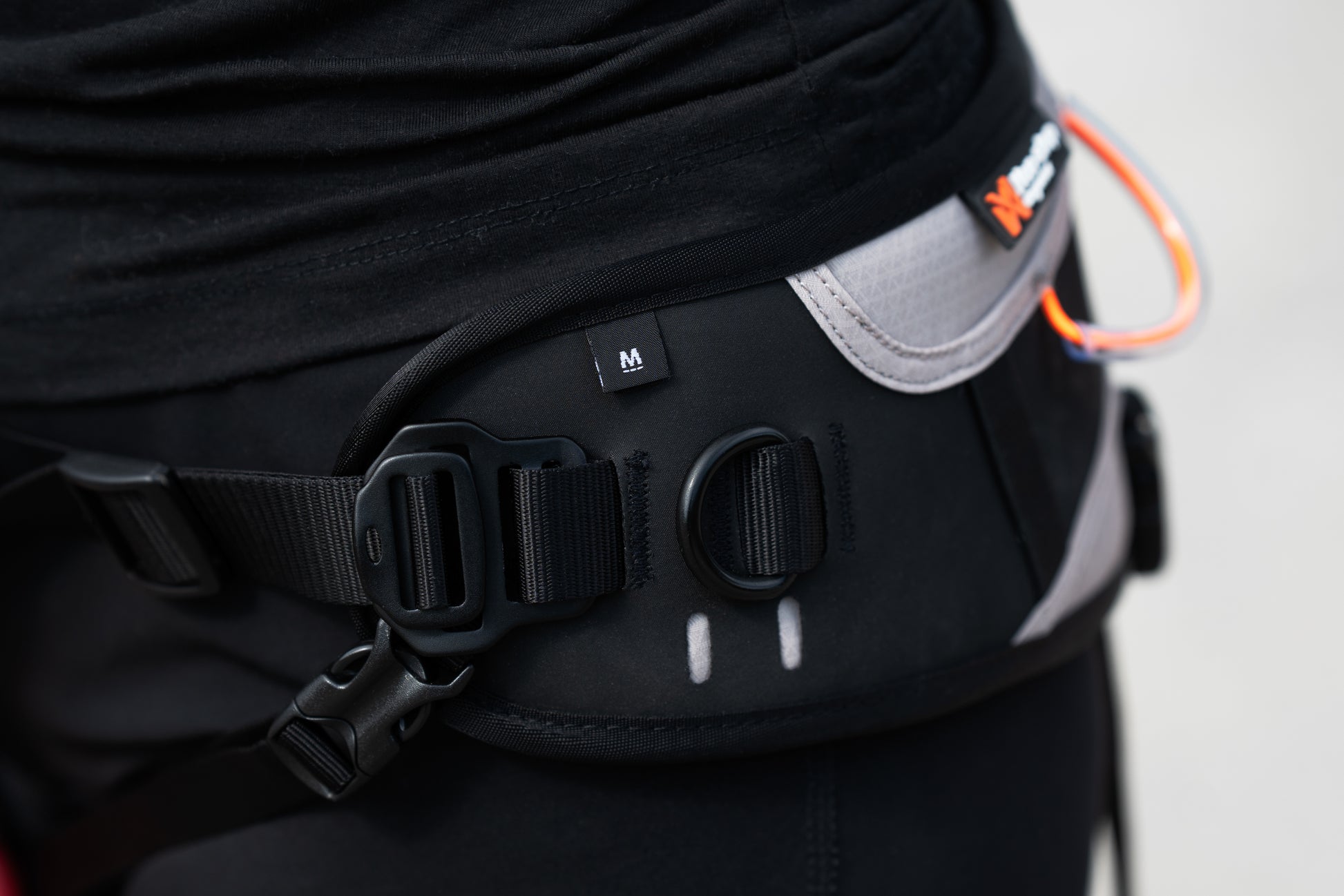 Details of the Non-stop Explore Belt, showing buckles & attachments.
