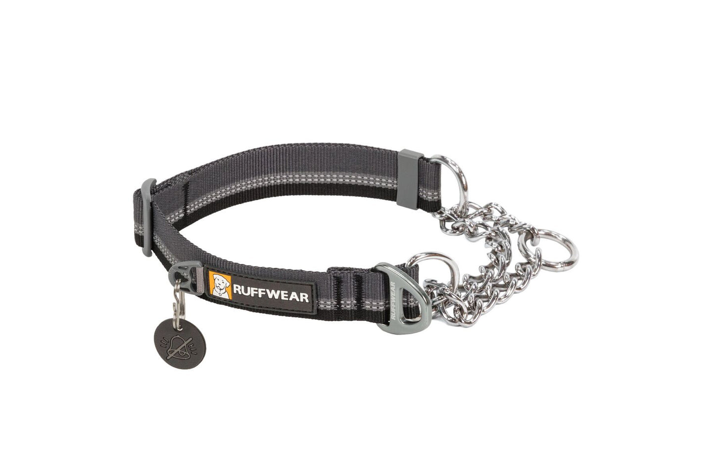 A studio image of the Ruffwear Chain Reaction collar in Basalt Grey.
