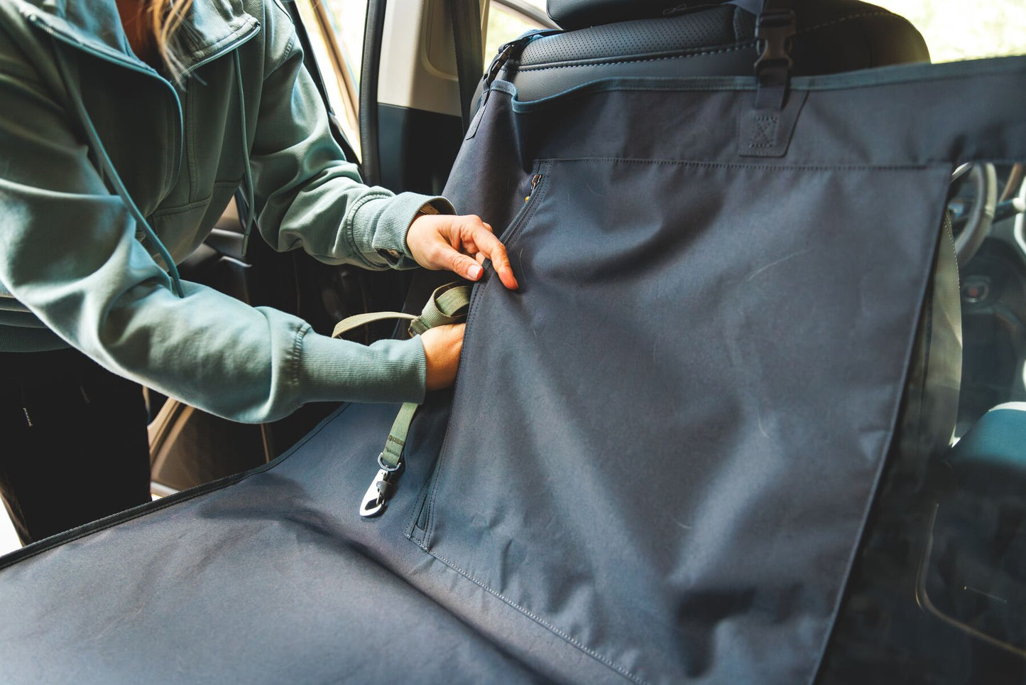 Ruffwear - The Dirtbag Seat Cover