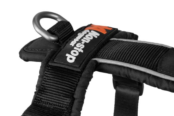 Detailed photo of the lead attachment of the harness, on a white background.