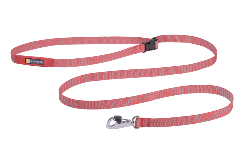 Ruffwear Flagline Leash in Salmon Pink.