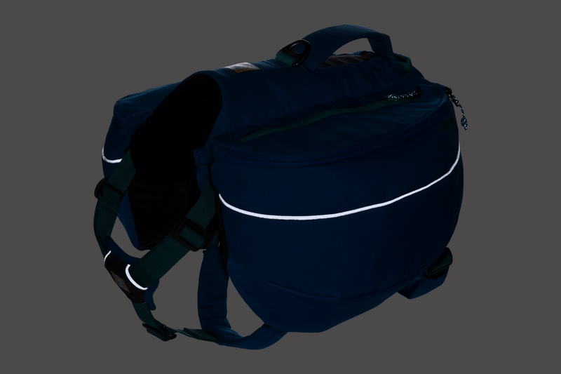 The reflective banding on the Ruffwear Approach Pack.